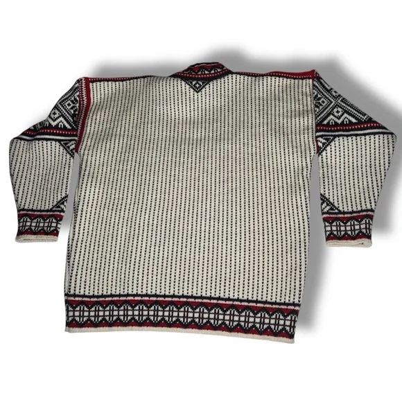 Dale of Norway Solstrand sweater, w/booklet, xtra clasps RARE NWT vintage 90’s - Picture 4 of 13